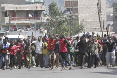 Demonstrations break-out after President Mwai Kibaki is announced the winner in December 2007 (file photo).