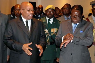 President Jacob Zuma with President Robert Mugabe in Zimbabwe last year.
