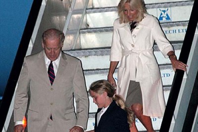 Vice-President Joe Biden and his wife, Jill Biden, arrive in Nairobi with his granddaughter, Maisy.