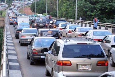 Cars queuing for fuel in Abuja.