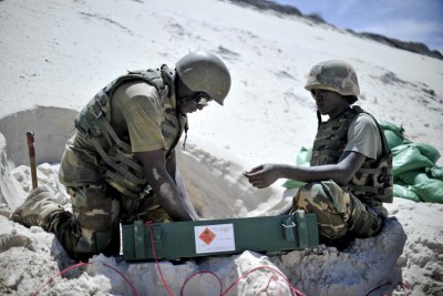 (Photo d'archives) - Élimination en toute sécurité des munitions capturées par l'AMISOM