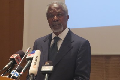 Kofi Annan, ancien SG de l'ONU, tous les deux membres de la Commission Ouest-Africaine sur les Drogues