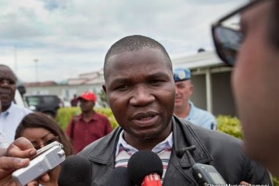 Julien Paluku, gouverneur du Nord-Kivu, interrogé par la presse à Goma