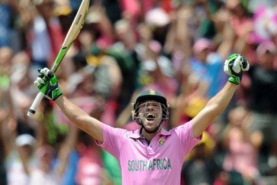 De Villiers hit 16 sixes and nine fours during his record-breaking performance.