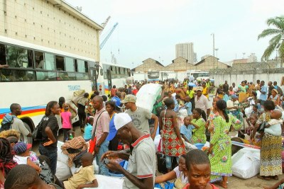 Les expulsés de Brazzaville dans leur nouveau site d'accueil aménagé à Maluku dans la périphérie est de Kinshasa