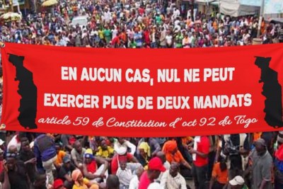 11 OSC togolaises intransigeantes sur le retour à la Constitution de 1992.