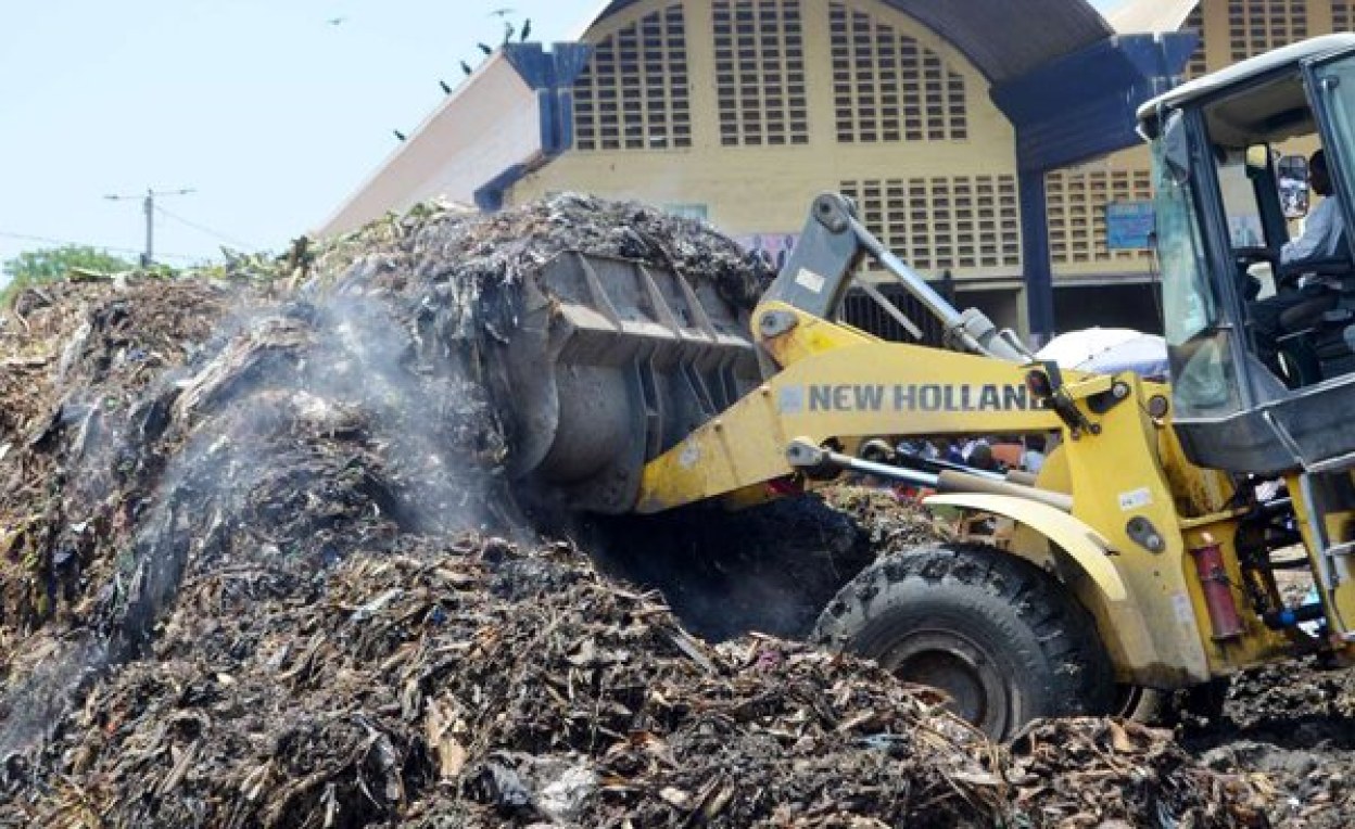 Kenya Mombasa Choking in Garbage as Interventions Fail