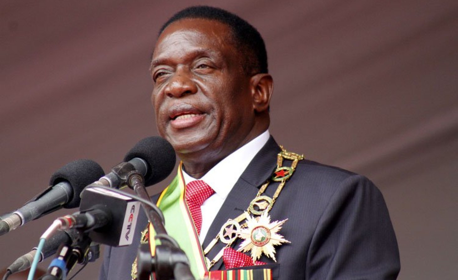 Zimbabwe President Launches ICT Policy