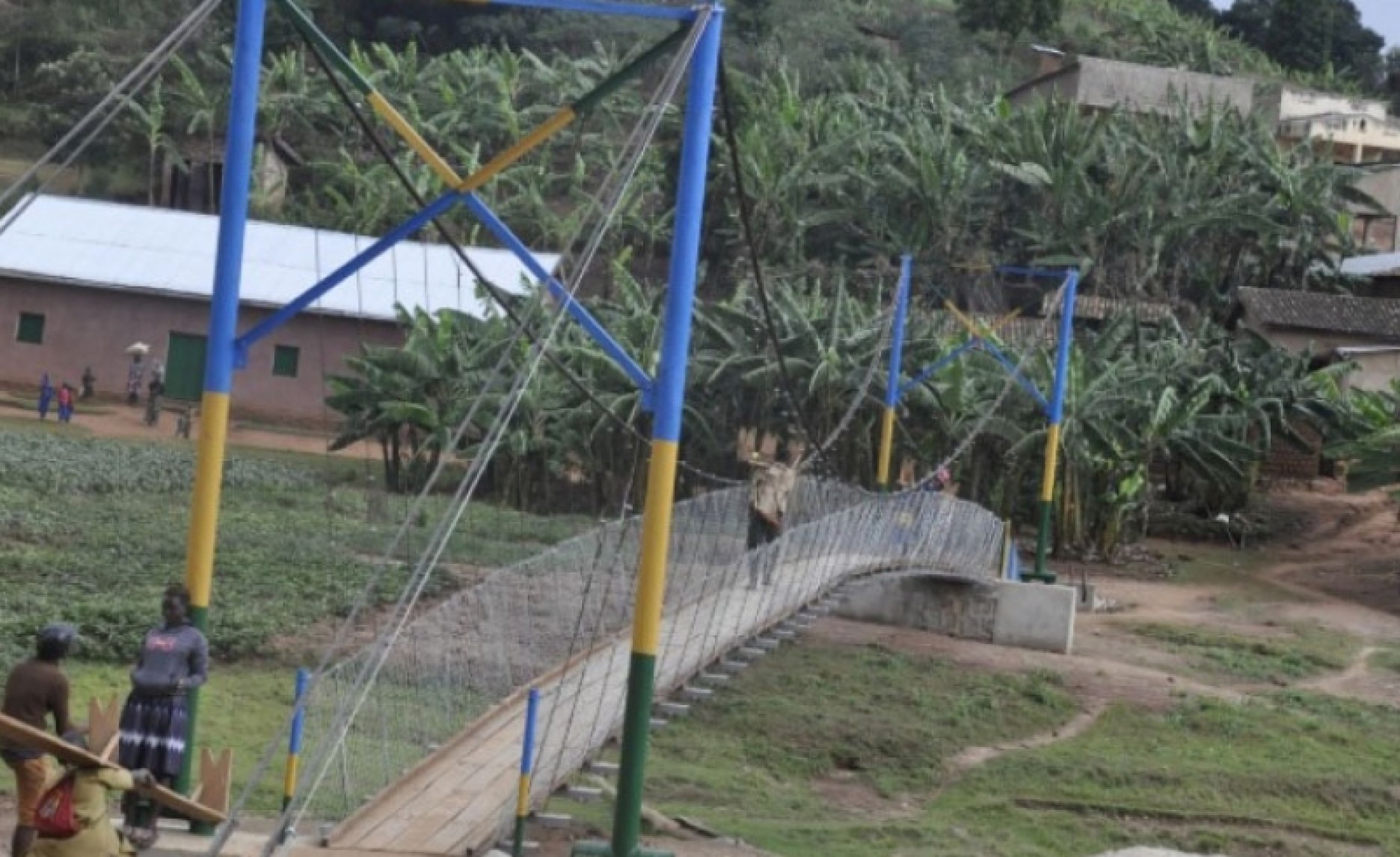 Rwanda Govt to Construct Over 350 Pedestrian Bridges