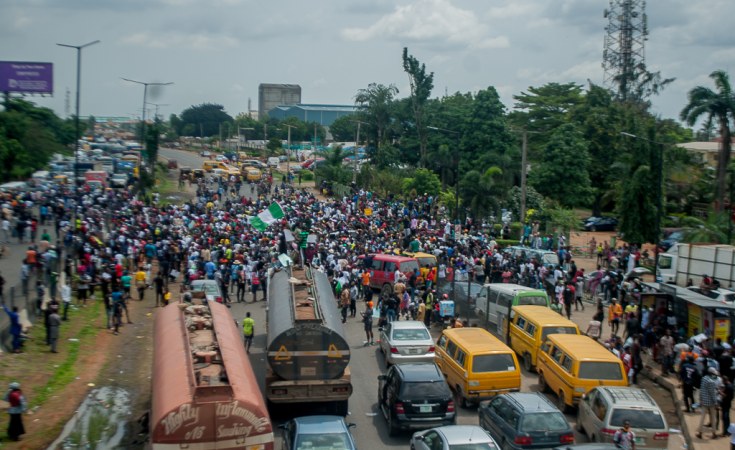 Nigeria: Lagos s'embrase, le mutisme du président Buhari interpelle -  allAfrica.com