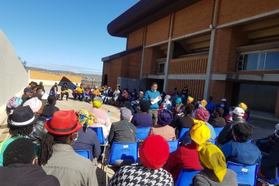 Members of the Nelson Mandela Bay Water Crisis Committee met with residents at the weekend to discuss the impending Day Zero in the metro. They agreed to lay a formal complaint with the Human Rights Commission but warned that they would shut down the city should the municipality continue to ignore them.